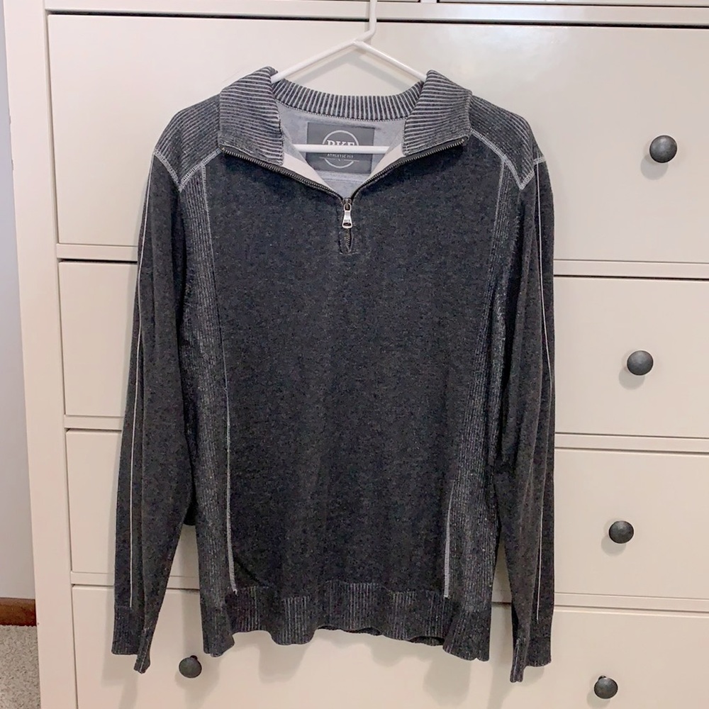 Grey Quarter Zip. Brand: BKE